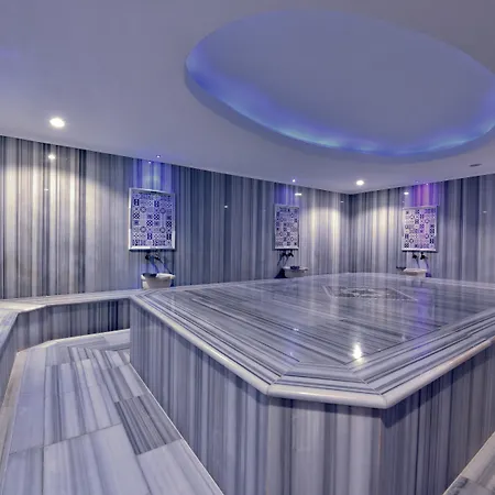 Garden Hotel 3*